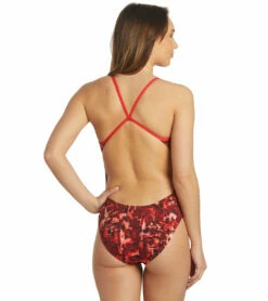 Nike Women's HydraStrong Fire Cut Out One Piece Swimsuit 9 Nike Women's HydraStrong Fire Cut Out One Piece Swimsuit -TYR Sales 5677666664616 universityred 3a